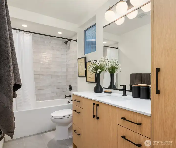 Main floor full bath