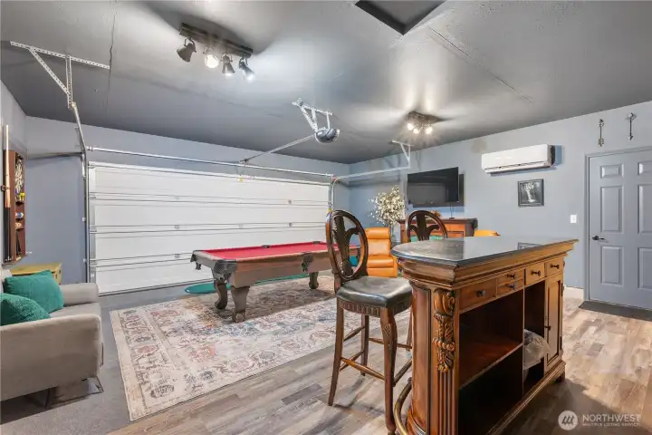 Garage/Converted to game room