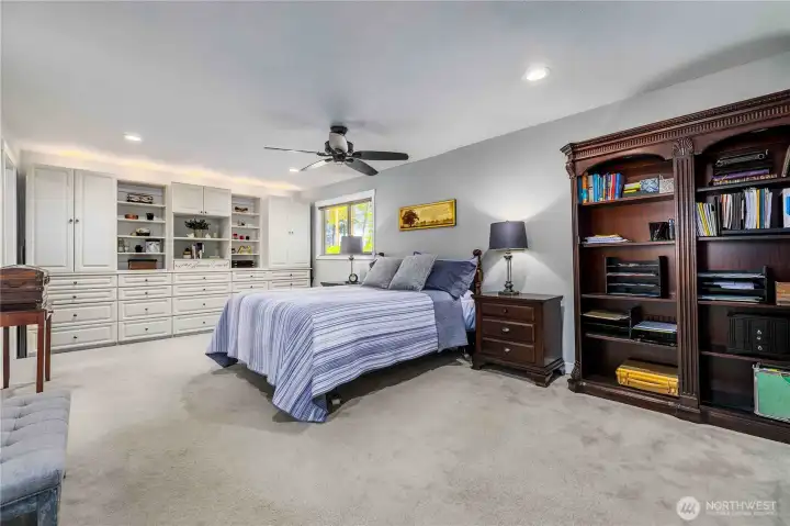 Large Primary Suite... Large Primary Suite...