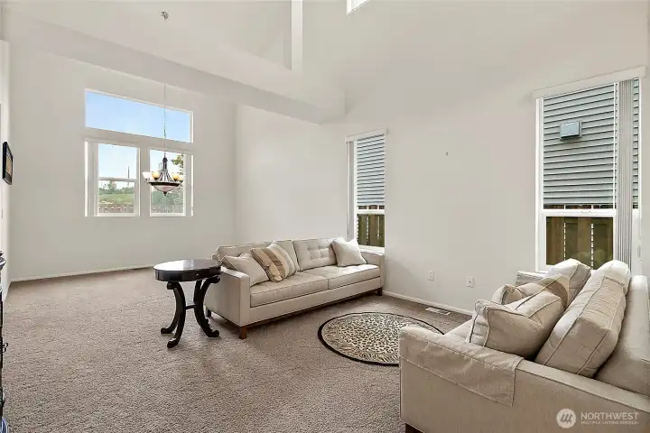 Formal living & dining room