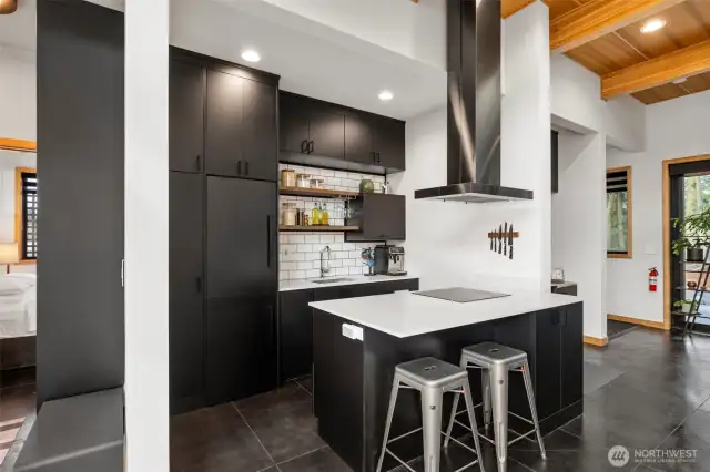 Fabulous kitchen with every high-end amenity carefully chosen for gathering and entertaining and designed for natural beauty.