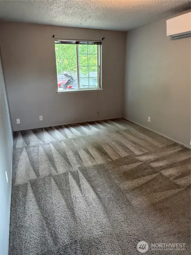 Home is now Vacant and ready for immediate possession.  Main Bedroom carpets have been professionally deep cleaned.
