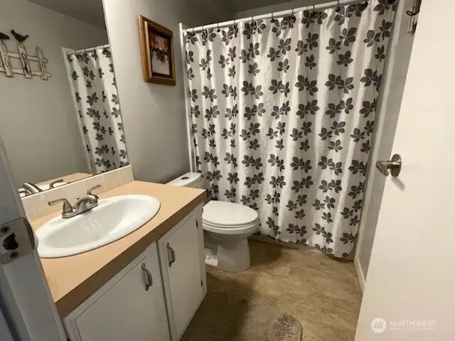 Main Bathroom