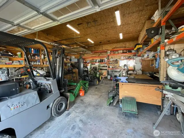 Inside Shop- Huge 24' x 30' with high ceiling