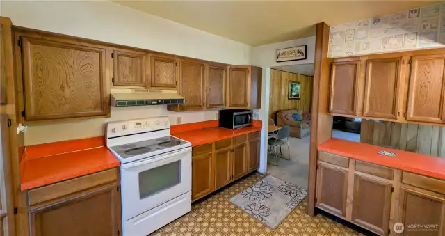 Bright and colorful kitchen.