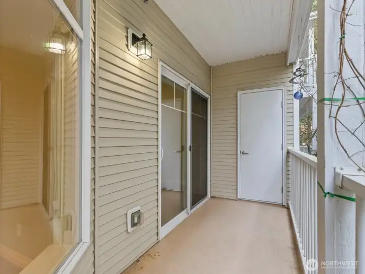 A storage closet on either side provides exrta space for your belongings. There's a 3rd storge room down the hall as well.