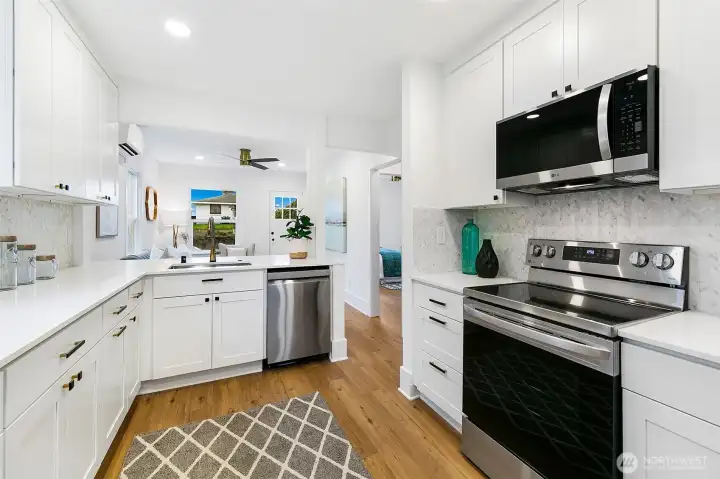 Fully new and updated kitchen