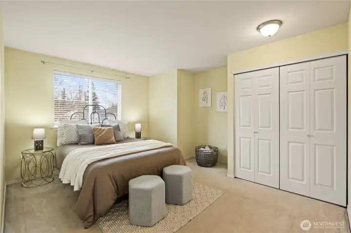 2nd Bedroom...very large bedroom