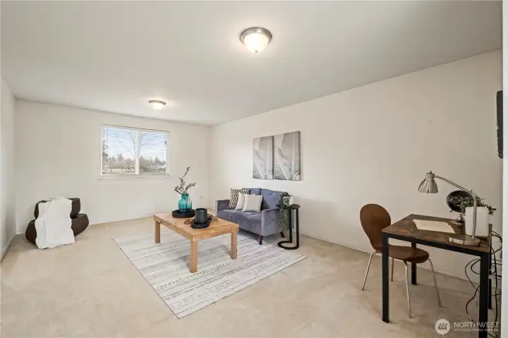 Super large room! Can be a 4th bedroom, a family room, home office, gym, or movie room. The possibilities are endless with this huge space!