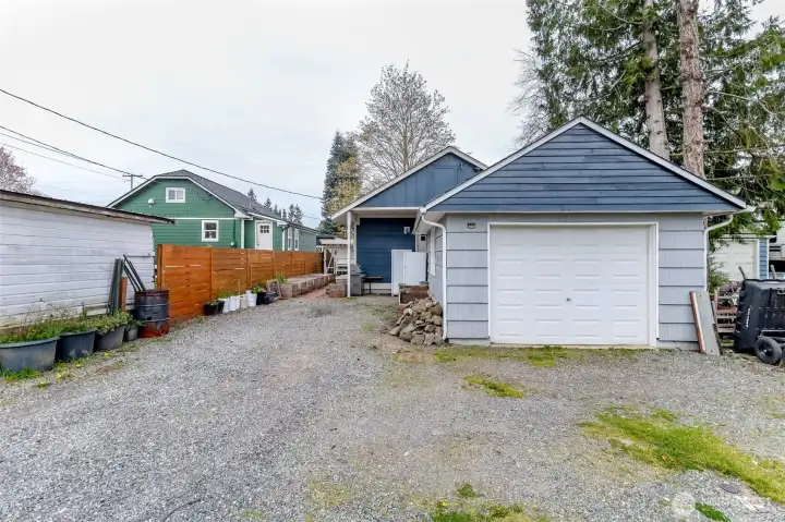 Alley Load Detached Garage