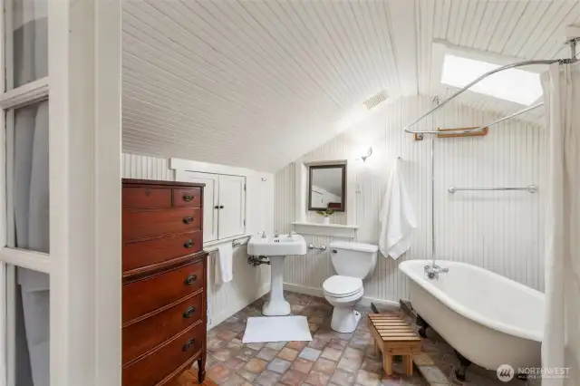 Primary bath with claw foot tub