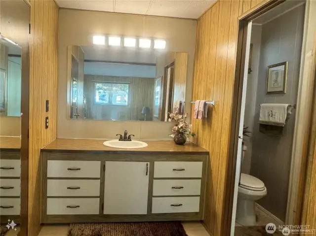 Primary suite bath.
