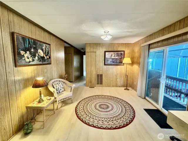 The sitting room/den.