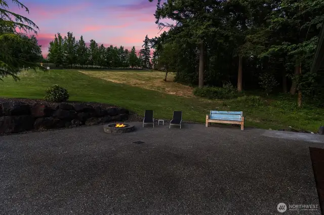 Side yard with fire pit