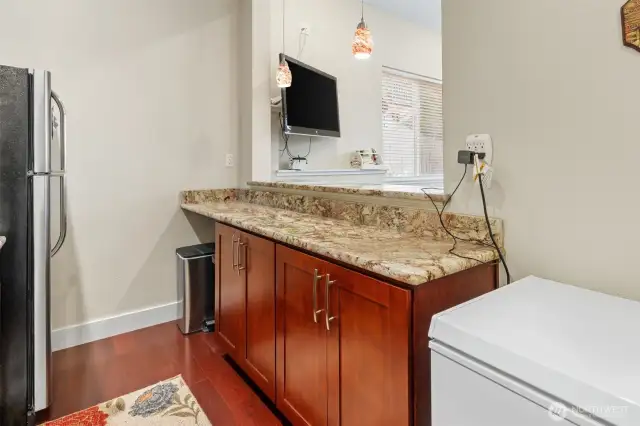 lower level kitchenette