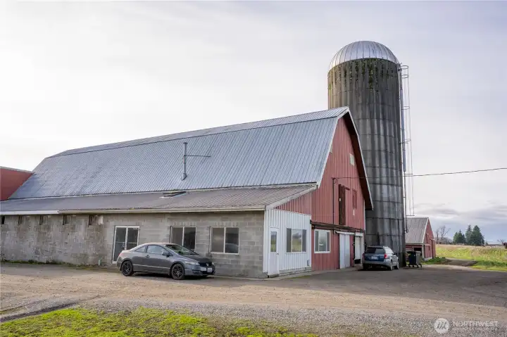 Parlor and hip-roof barn