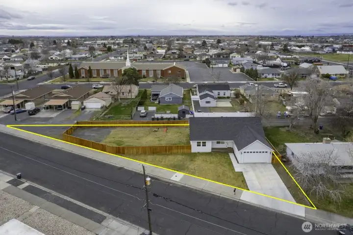 The area where this home sits is an up and coming one that offering a wise property investment for the longer term as well