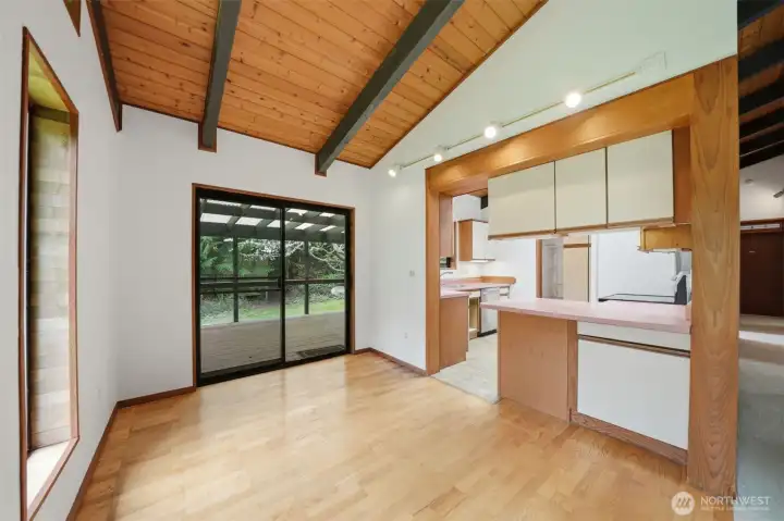 Bright dining area conveniently located between the kitchen and main living space.