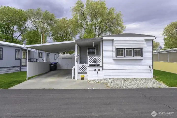 Close access to town for most needs along with quick access to I-90