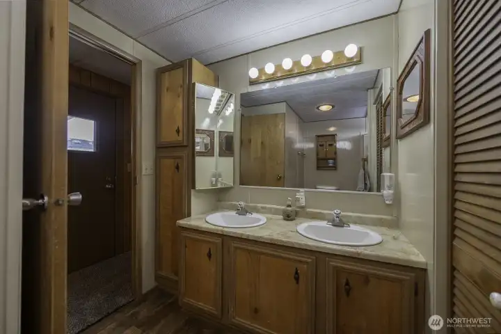 Shower features handrails! Shower features handrails!
