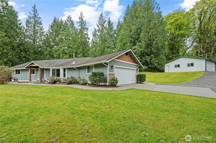 Gorgeous rambler & 3 bay shop on 2.54 acres