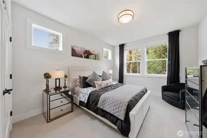 2nd floor Bedroom