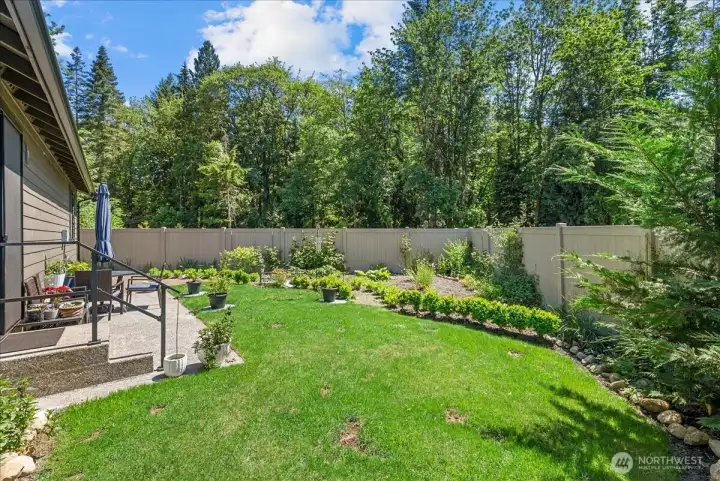 DADU Fenced backyard