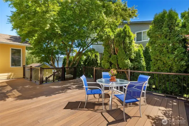 Additional deck in front of the house, also with a lake view.
