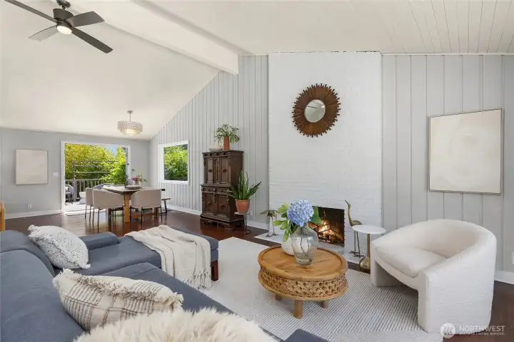 Vaulted ceilings and so much natural light!