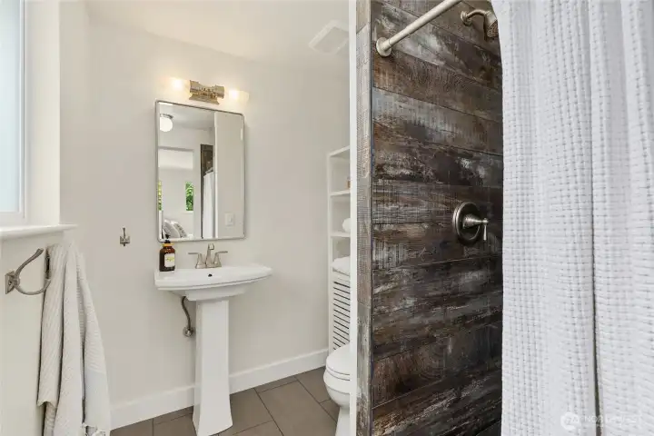 Primary 3/4 Bath.