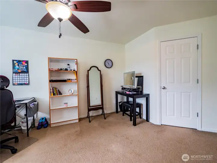 U2 bedroom right