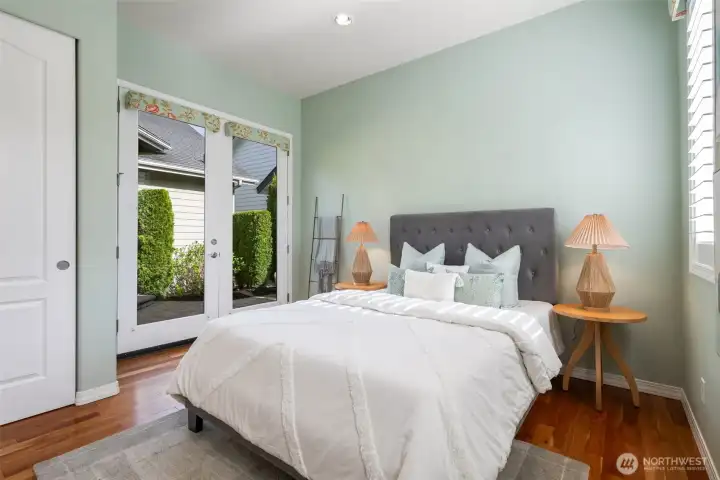Second primary suite located on opposite side of the home with full bathroom ensuite Second primary suite located on opposite side of the home with full bathroom ensuite
