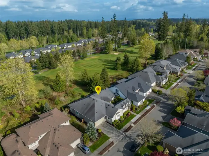 Great location in the community, close to the clubhouse and walking distance to nearby ammenities Great location in the community, close to the clubhouse and walking distance to nearby ammenities