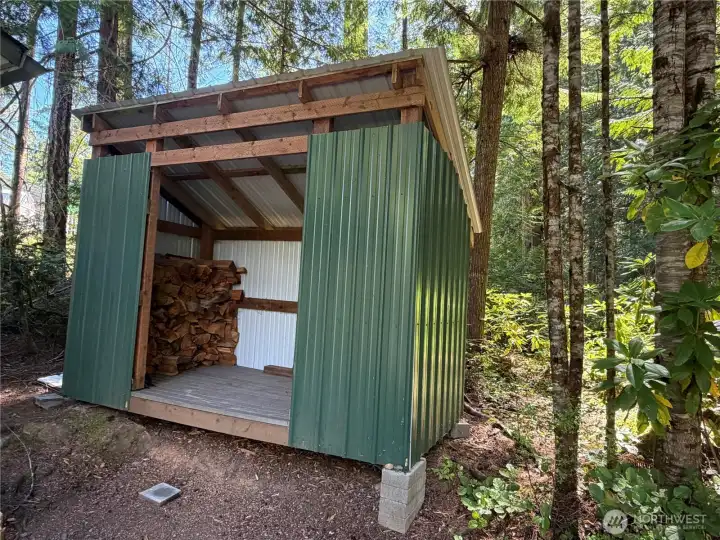 Wood crib Wood crib