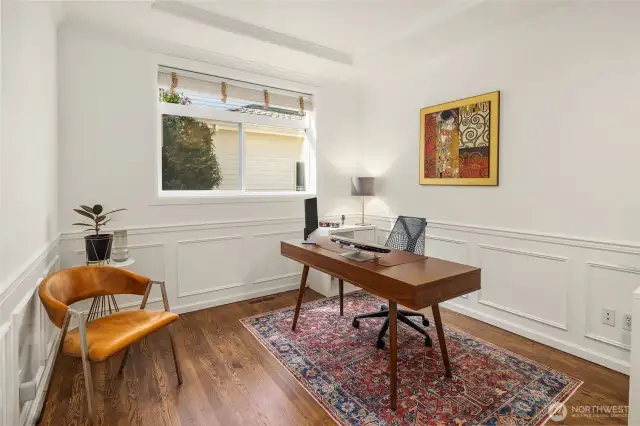 Main floor office with closet. Could be used as 5th bedroom with 3/4 bath right next door.