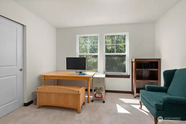 2nd spacious bedroom
