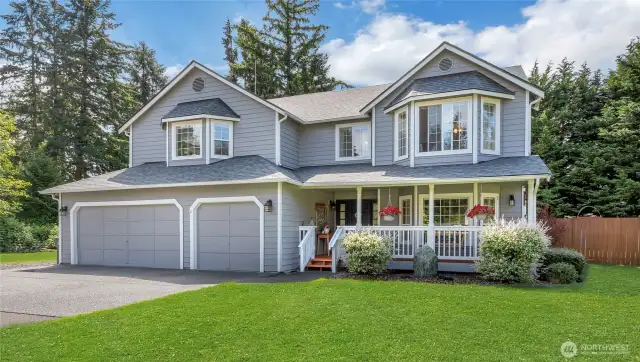 Beautiful two-story home, built in 1994, offering 3,075 sq ft of living space with 4 bedrooms plus a bonus room and a 3-car garage. Nestled on a large shy half-acre lot in a quiet cul-de-sac, the fully fenced yard features mature landscaping, exceptional privacy, and ample space for additional parking, including RV parking. A rare find with so much to offer!