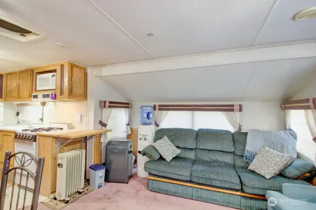 Trailer with great living and kitchen space