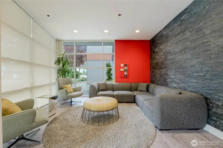 Welcoming Cheerful Lobby