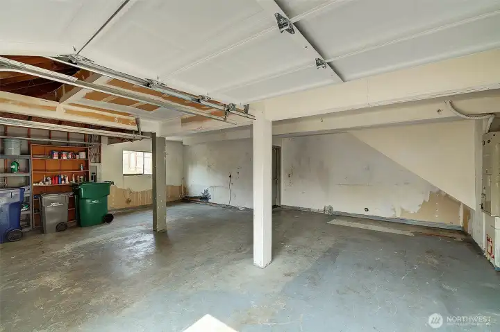 Three car garage