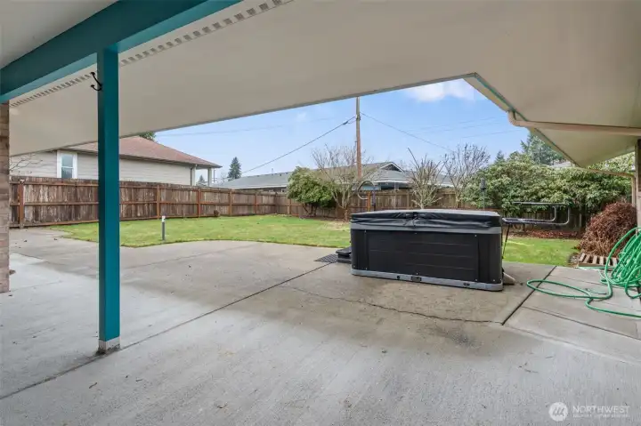 Great covered patio and fully fenced backyard.