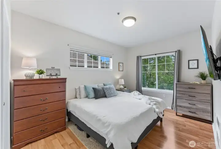 Enjoy the spaciousness of the primary bedroom, abundant in size to accommodate your needs. End unit allows extra window to let the sun shine in.