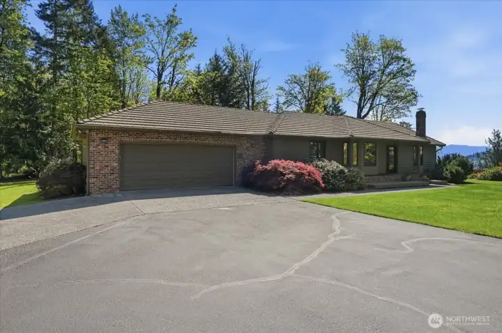 The "Main House" ~2770 Sq Ft~ All the rooms are spacious!
