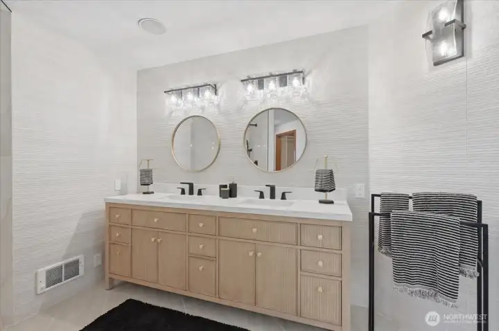 Brand New Cabinetry  Dual Sinks of course!
