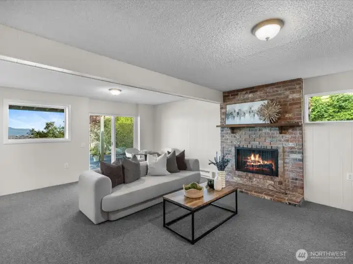 Rec Room, Guest space, craft room, so many options!
