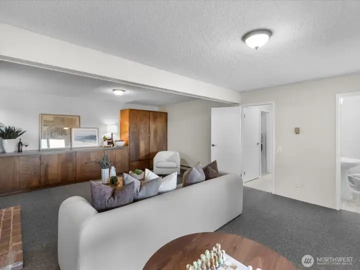 Rec Room, Guest space, craft room, so many options!