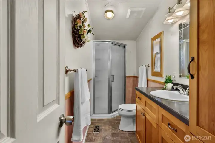 Primary ensuite bathroom