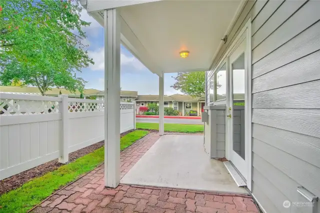 2nd spacious patio.