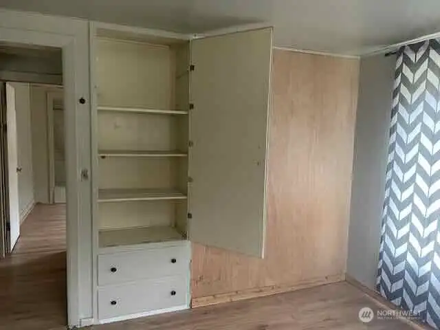 Built in cabinet/drawers in bedroom one
