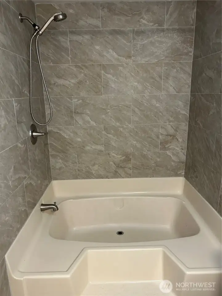 Master Bath With Step-In Soaking Tub